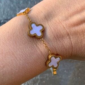 Gold and White Clover Bracelet